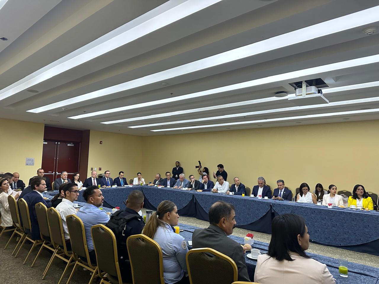 placeholder image-sq